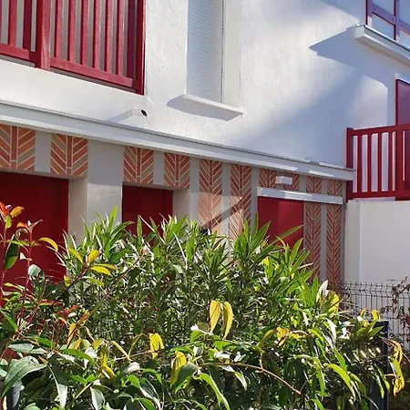 Terrasses Saint Georges: Tranquil Center Retreat Near Marine *